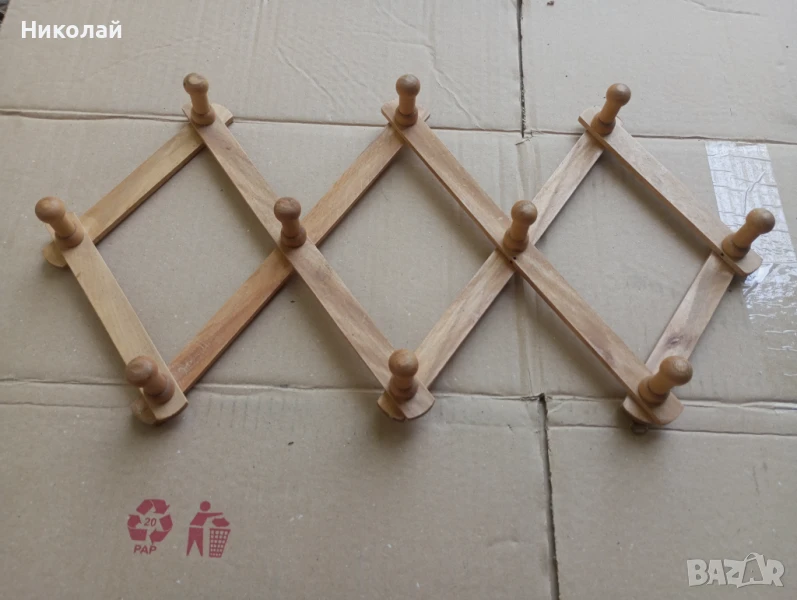 Ретро дървена закачалка , снимка 1