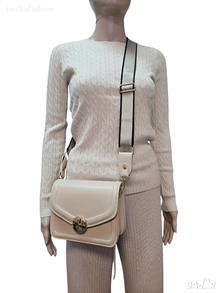 Вталена блуза с плитки , снимка 1