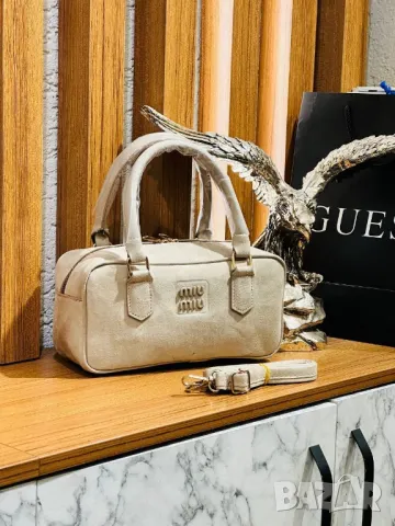 велурени чанти Miu Miu , снимка 6 - Чанти - 48785582