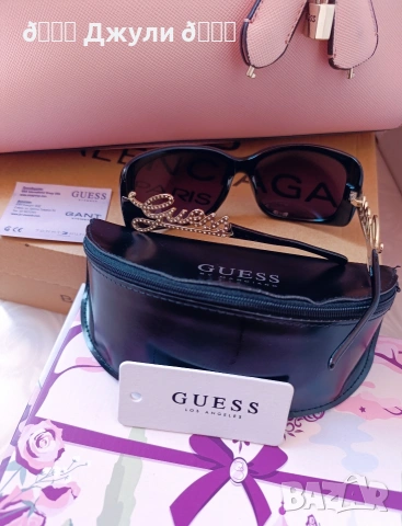 Ефектни слънчеви очила Guess с камъни, снимка 9 - Слънчеви и диоптрични очила - 53977249