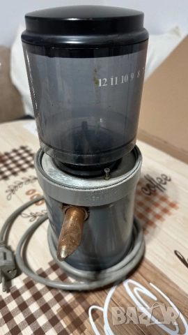 Кафемелачка за кафе на зърна , снимка 2 - Кафемашини - 52171341