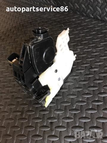 Механизъм на бравата на предната дясна врата за KIA Opirus 3.5 (2006), снимка 2 - Части - 53274002