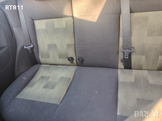 Ford Fiesta 1.3 75 кс, снимка 8 - Автомобили и джипове - 50408782