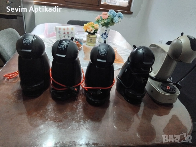 Кафе машина Долче густо , снимка 2 - Кафемашини - 52840327