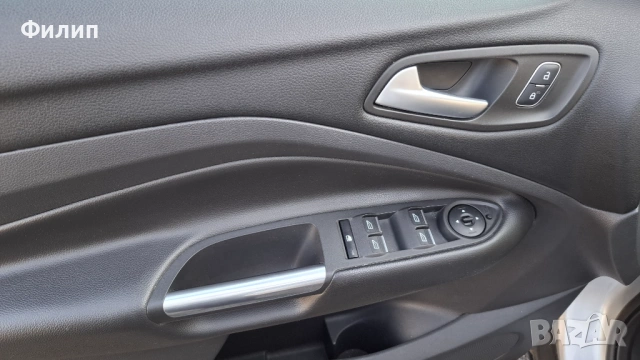 Ford Kuga 2.0 TDCi 150 PS 4x4, снимка 16 - Автомобили и джипове - 53926127