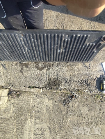 Заден капак на Кош-Nissan Navara ADVENTURE -2.5dci-174кс-2006г, снимка 6 - Части - 53735157