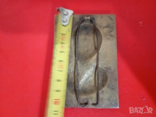 бронзов плакет на а.стамболийски, снимка 2 - Други ценни предмети - 33951138