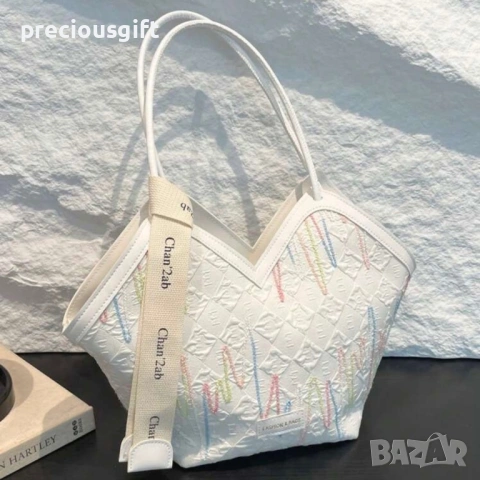 Дамска голяма бяла чанта