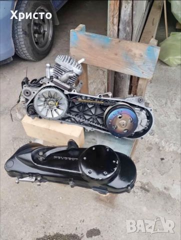 Двигател от Пежо, снимка 1 - Мотоциклети и мототехника - 46311852