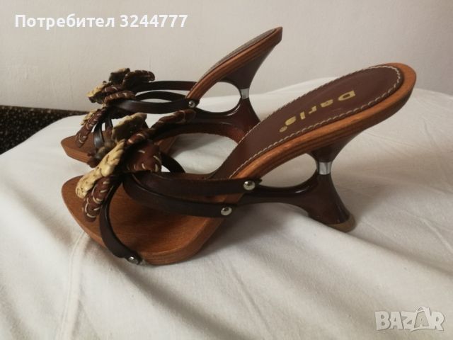 Дамски обувки и чехли, снимка 13 - Дамски ежедневни обувки - 46449434