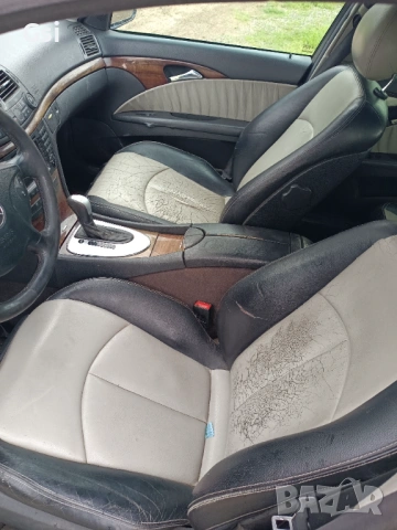 Мерцедес е270, снимка 7 - Автомобили и джипове - 54269634