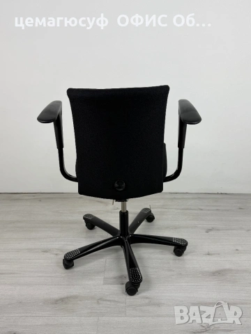 офис стол от марката на HÅG обзавеждане , снимка 5 - Столове - 54259091