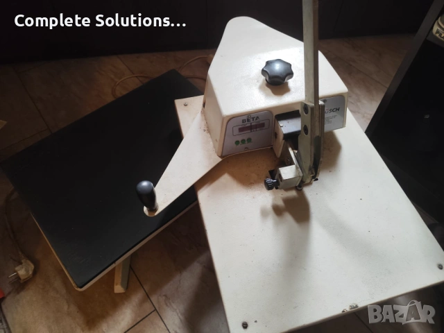 Текстилна преса DÜSCH 51x38 см + около 50 л.м. TransFlex флекс фолио – комплект, снимка 3 - Друго търговско оборудване - 54148748