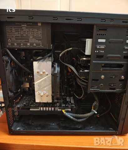 Настолен компютър с монитор , снимка 3 - За дома - 52522592