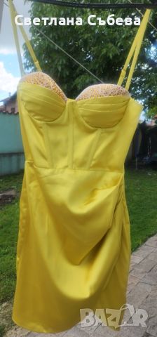 Елегантна рокля в жълто , снимка 3 - Рокли - 45920383