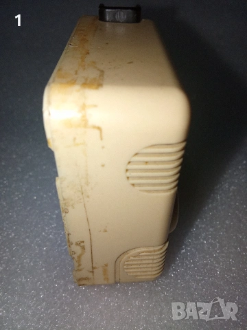 Ретро будилник Ruhla Quartz , снимка 4 - Антикварни и старинни предмети - 54153187