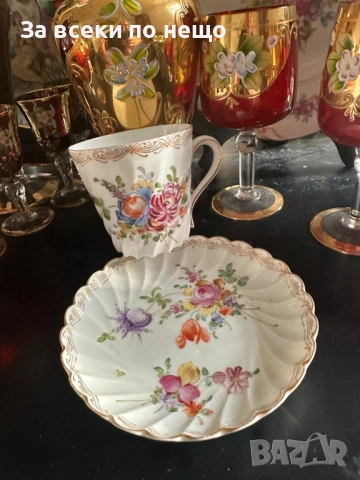 Dresden Germany  Circa 1901 The Carl Thieme porcelain company was founded in 1886 Код P1916, снимка 14 - Декорация за дома - 53388770