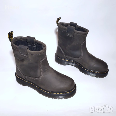 Нови боти Dr. Martens AirWair естествена кожа, снимка 2 - Дамски боти - 53763466