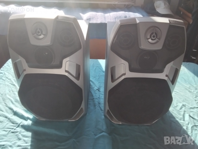 много яки и мощни оригинални тонколони Universum 200w 3 лентови, снимка 8 - Тонколони - 52303417