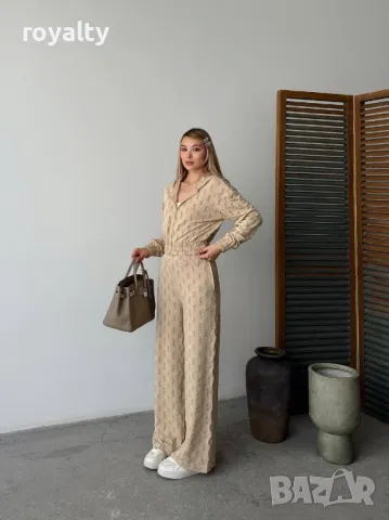 Yves Saint Laurent дамски комплект от три части , снимка 2 - Комплекти - 49823737