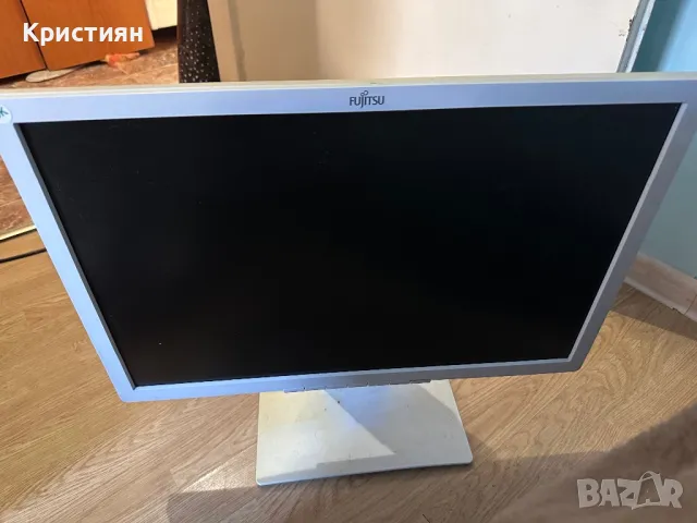 Монитор Fujitsu 60hz 24 инча , снимка 1 - Монитори - 48555561