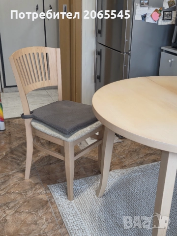 Маса и четири стола за кухня, снимка 3 - Маси - 52681922