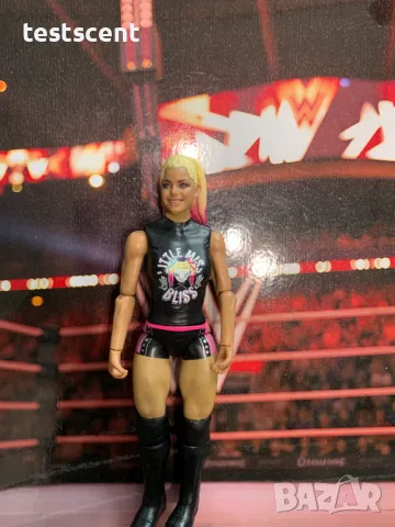 Екшън фигура WWE Alexa Bliss Lexi Kaufman Алекса Блис basic, снимка 12 - Колекции - 48791778