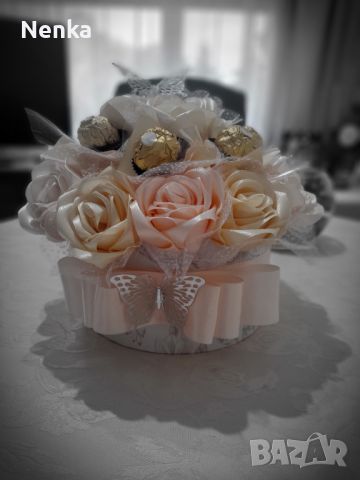 Кутии със сатенени рози и бонбони , снимка 10 - Декорация за дома - 45723776