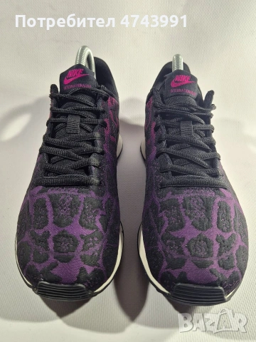 Оригинални маратонки Nike Internationalist JCRD в отлично състояние! , снимка 4 - Маратонки - 53953261