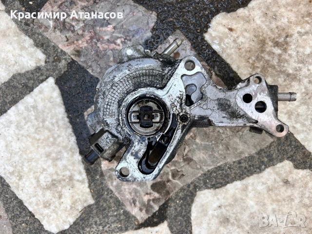 Вакуум помпа ГНП за Сеат Алтеа. 1.9 TDI. 105кс. 2008г, снимка 3 - Части - 53159748