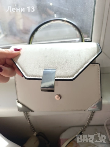 Оригинална бяла чанта Aldo , снимка 5 - Чанти - 53766228