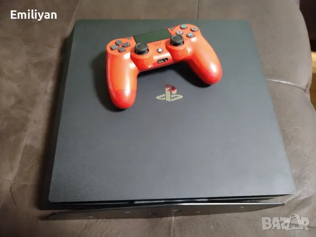 Продавам PlayStation 4 Pro, снимка 5 - PlayStation конзоли - 47172846