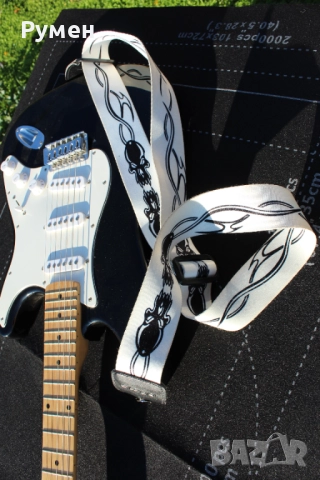 Електрическа китара „C.Gian“, снимка 13 - Китари - 52544780