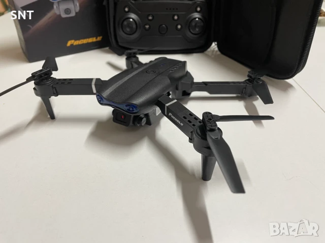 Дрон с двойна камера E99, снимка 2 - Дронове и аксесоари - 51418318