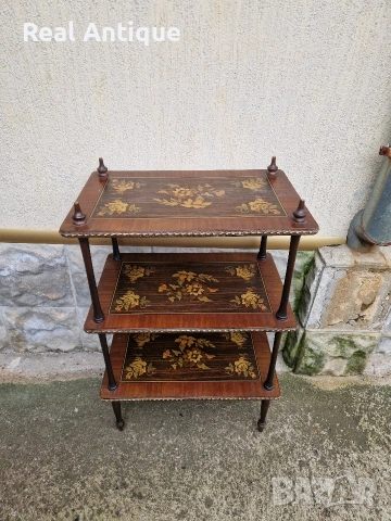 Страхотна антикварна холандска масичка на три нива етажерка , снимка 2 - Етажерки - 53563433