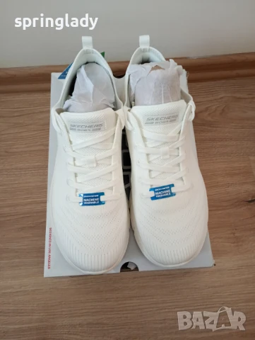 Дамски маратонки Skechers, снимка 3 - Маратонки - 51385622