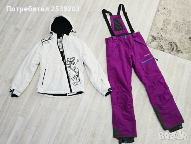 Дамски ски екип размер ХS , снимка 3 - Спортни екипи - 53424711