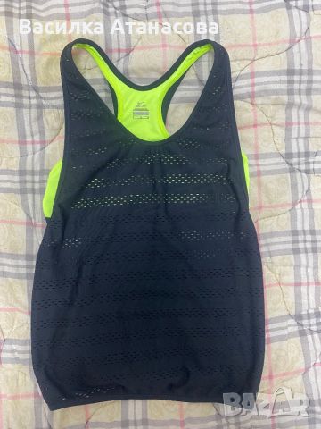 Дамски потник Nike Dry Fit с бюстие, снимка 1 - Потници - 46592772