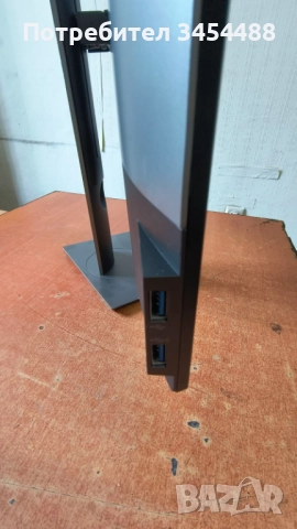 Монитор Dell U2719DC, 27" (68.58 cm), снимка 6 - Монитори - 52372377