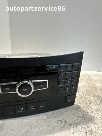 CD плейър  2.2 CDI за Mercedes W212 (2012) A2129013804, снимка 2 - Части - 54040079