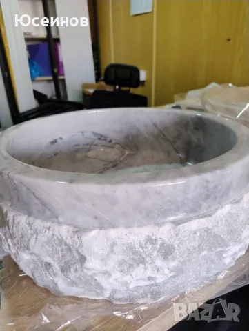 Мивка изработена от висококачествен сив мрамор