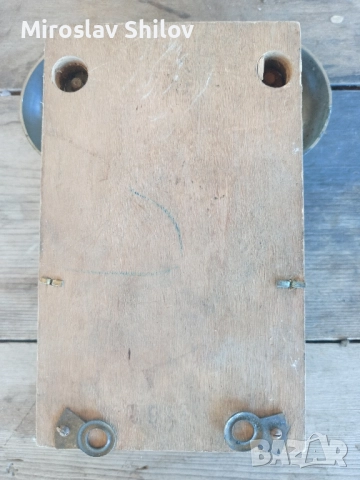 Стар звънец