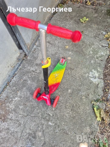Продавам детска тротинетка до 50кг