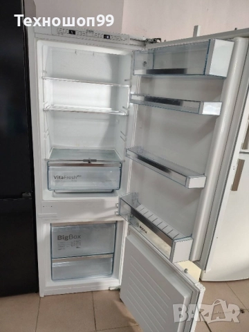 Хладилник за вграждане Bosch, снимка 6 - Хладилници - 52195498