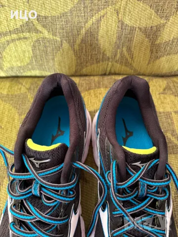Мъжки маратонки Mizuno Wave Ultimate 9, снимка 4 - Маратонки - 49496740