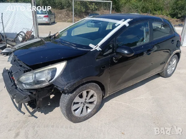 Kia Rio 1,4I / Киа Рио 2013г. - на части, снимка 2 - Автомобили и джипове - 43257535