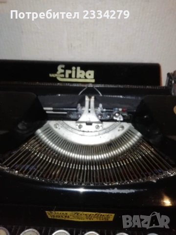 Стара пишеща машина ,,Erika 9" Germany, 1940-50год., снимка 3 - Антикварни и старинни предмети - 53115137