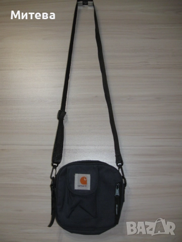 Carhartt малка мъжка чантичка през рамо, снимка 2 - Чанти - 52597276