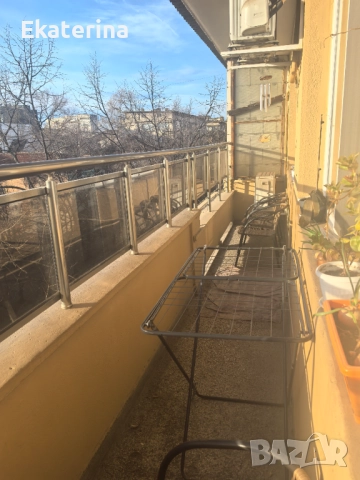 Продавам апартамент 82 м2