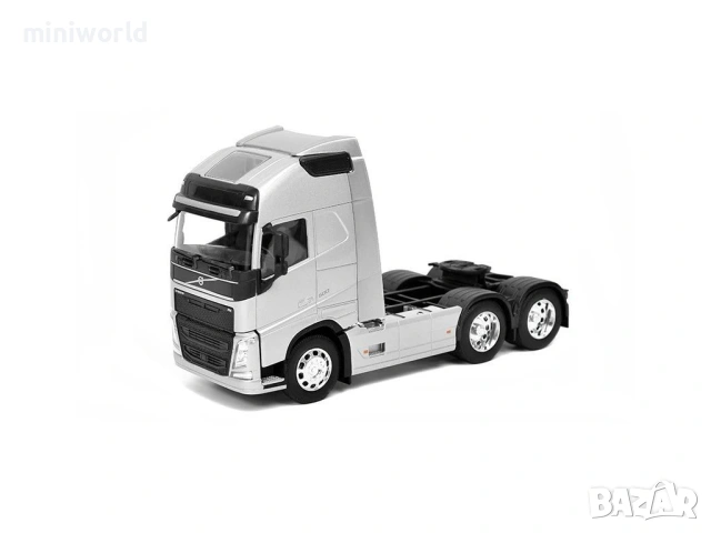 Volvo FH 500 6x4 влекач - мащаб 1:32 на Welly моделът е нов в кутия